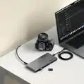 Satechi Thunderbolt 4 Docking Station with DisplayLink - Space Gray